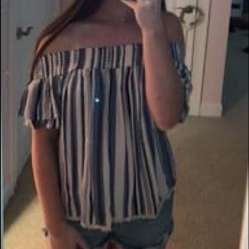 Girls off the shoulder top!